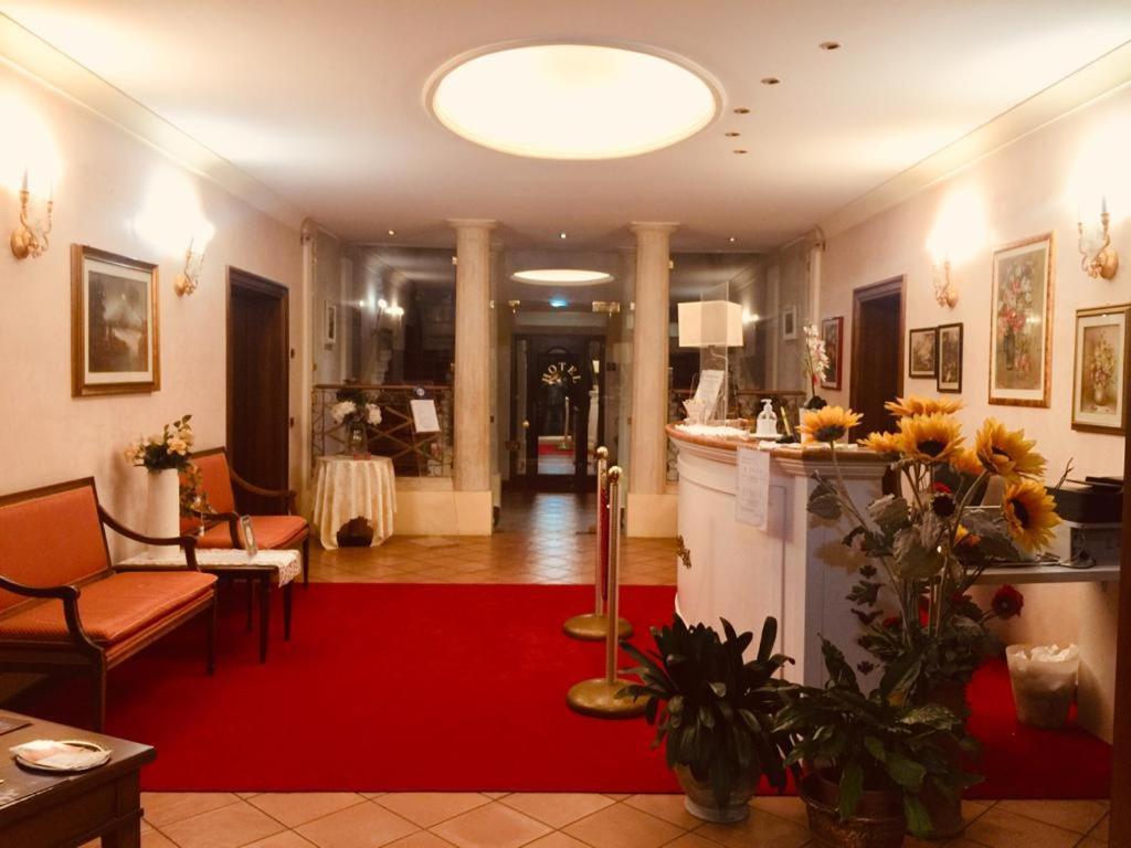 Hotel La Loggia Mestrino Eksteriør billede